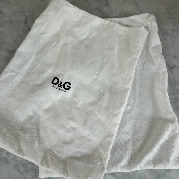 D&G Red Open-Toe Heels - Picture 5 of 6